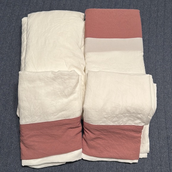 Super soft microfiber KING sheet set - Picture 2 of 2